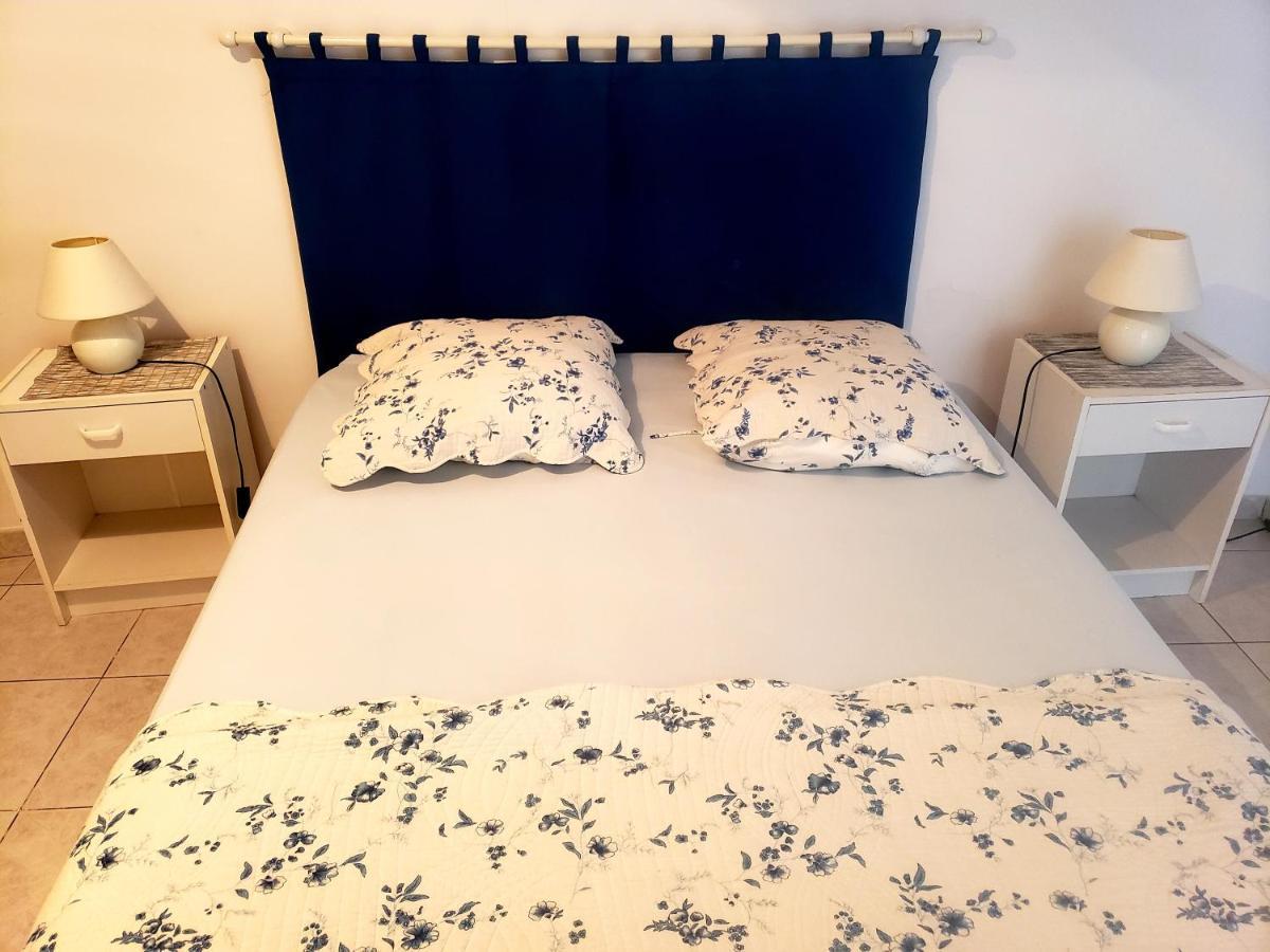Appartement Au Coeur De Cassis Avec Jardin ภายนอก รูปภาพ